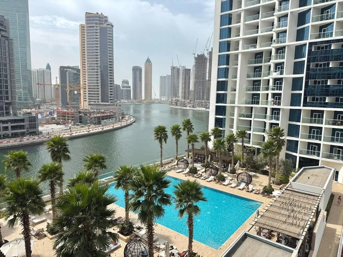 Apartment Your Stylish Getaway Near The Iconic Burj Khalifa Dubai United Arab Emirates